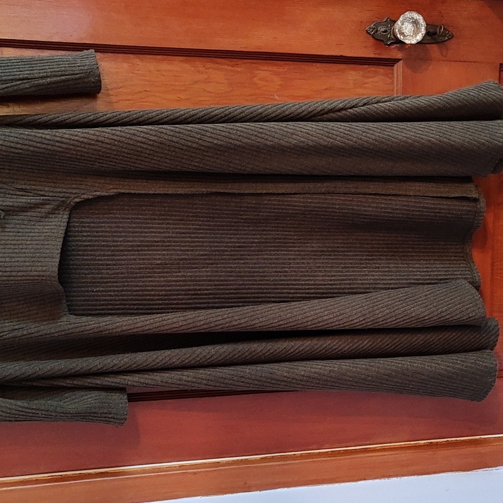 Hooded ribbed duster sweater/cape with open apron front - Picture 3 of 9